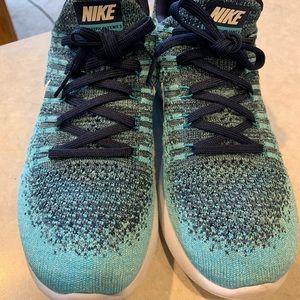 Nike W Lunarepic Low Flyknit 2